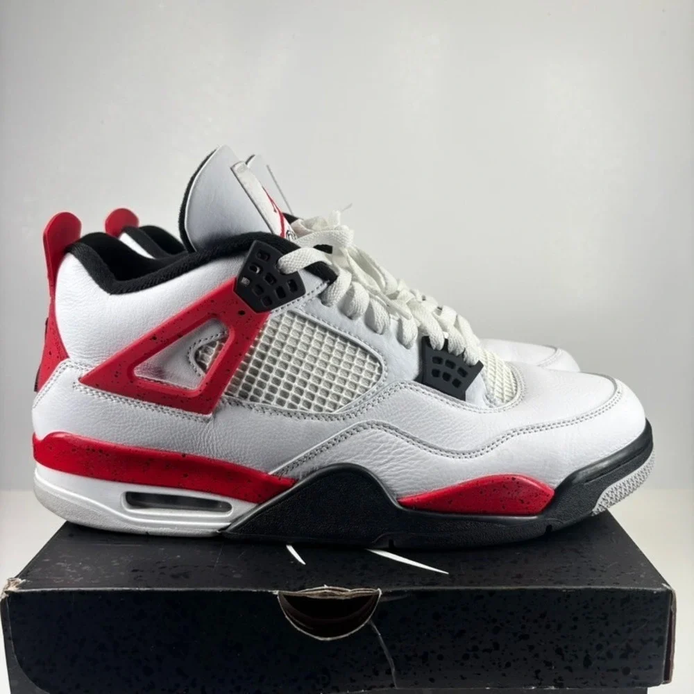 Nike Air Jordan 4 Retro 
